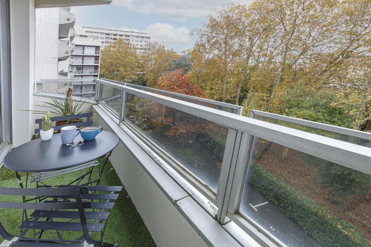Chic Appartement Vue Sur Parc Au Calme Angers Exterior photo